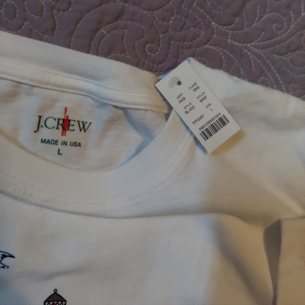 J.Crew North Fork Polar Bear Club graphic T-shirt White/Navy LG BNWT RETIRED $70